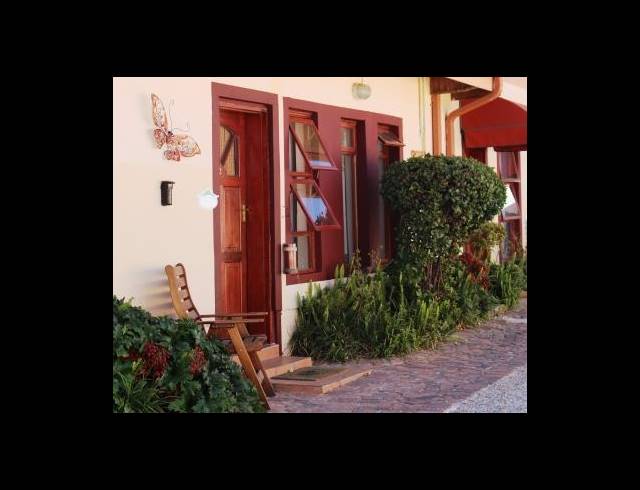 BUSINESS PROPERTY TO RENT IN EDENVALE